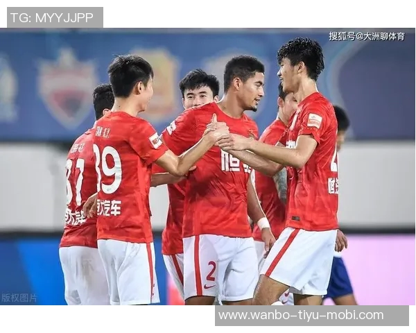 媒体人分析小杨现阶段重视数据表现与稳定发展而非单纯赢球的策略